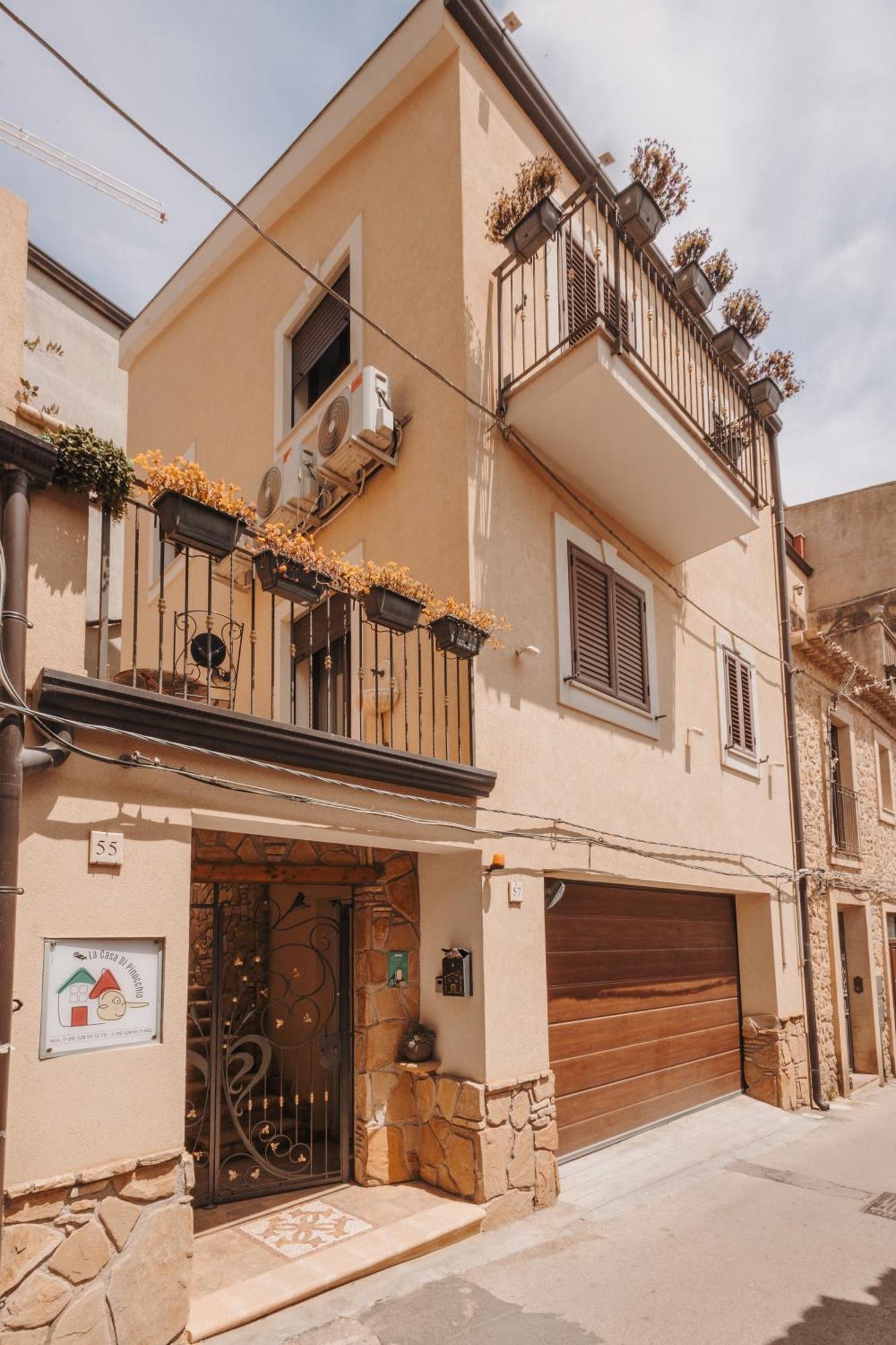 Affittacamere La Casa Di Pinocchio Enna Esterno foto